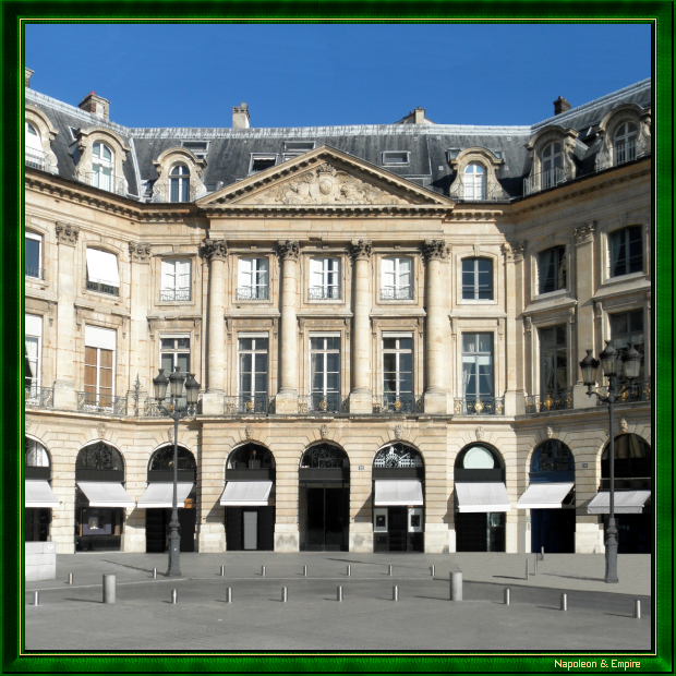 Hôtel de Ségur, at 22 Place Vendôme