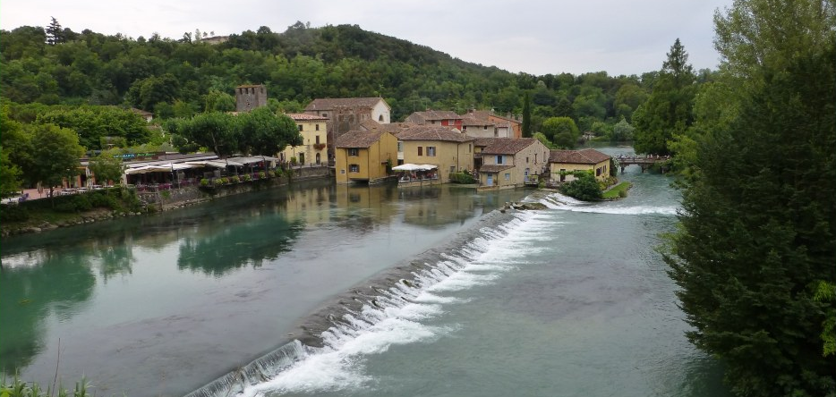 La rivière Mincio à Borghetto