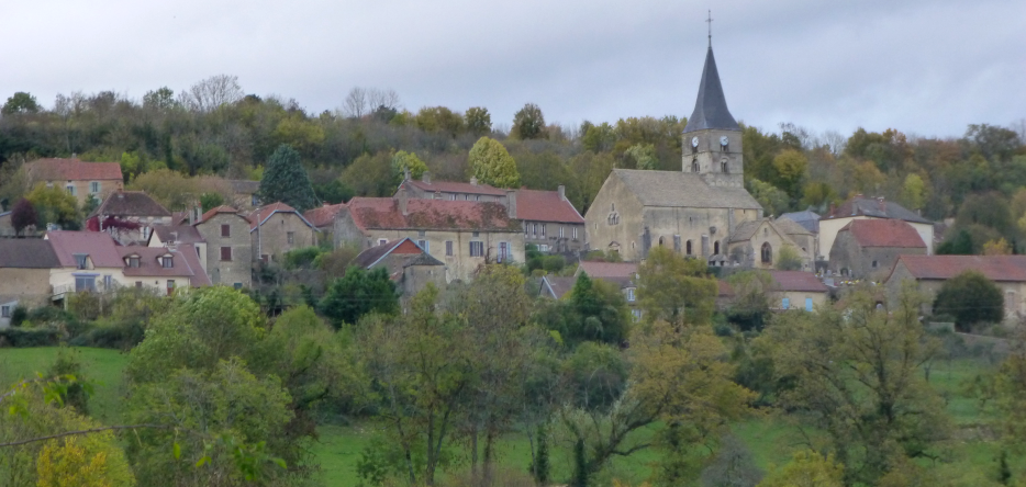 Bussy-le-Grand, village où est né Jean-Andoche Junot Bussy-le-Grand, où est né Jean-Andoche Junot