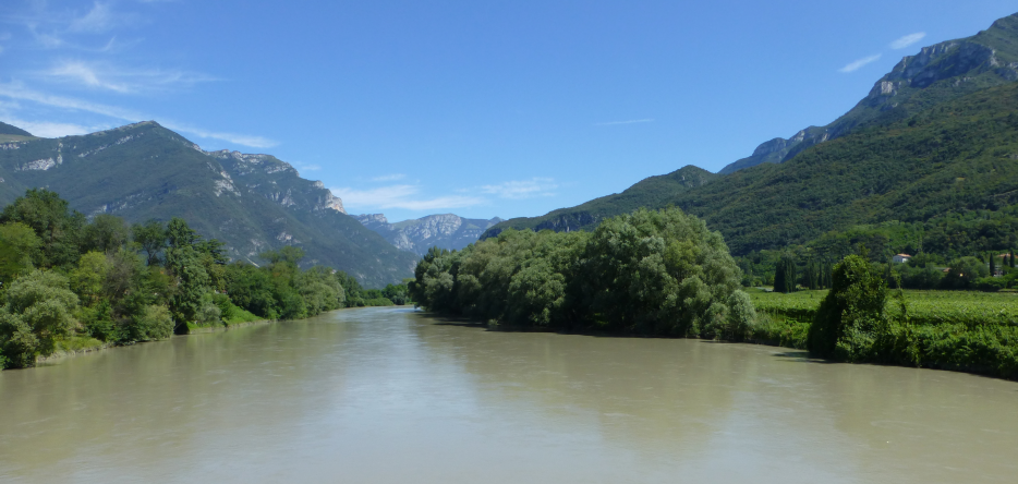 La vallée de l'Adige, non loin de de Rivoli Veronese