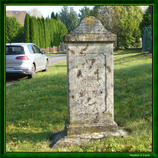 Stele to the Gudin division in Hassenhausen