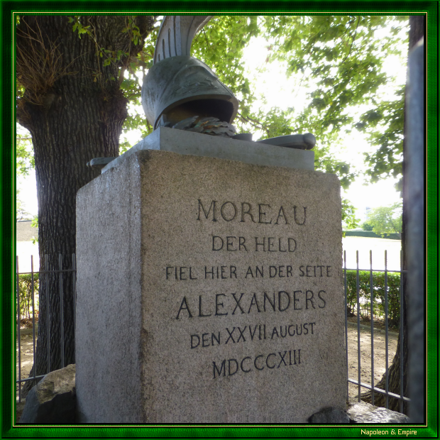 Epitaphe sur la tombe du général Moreau à Räcknitz
