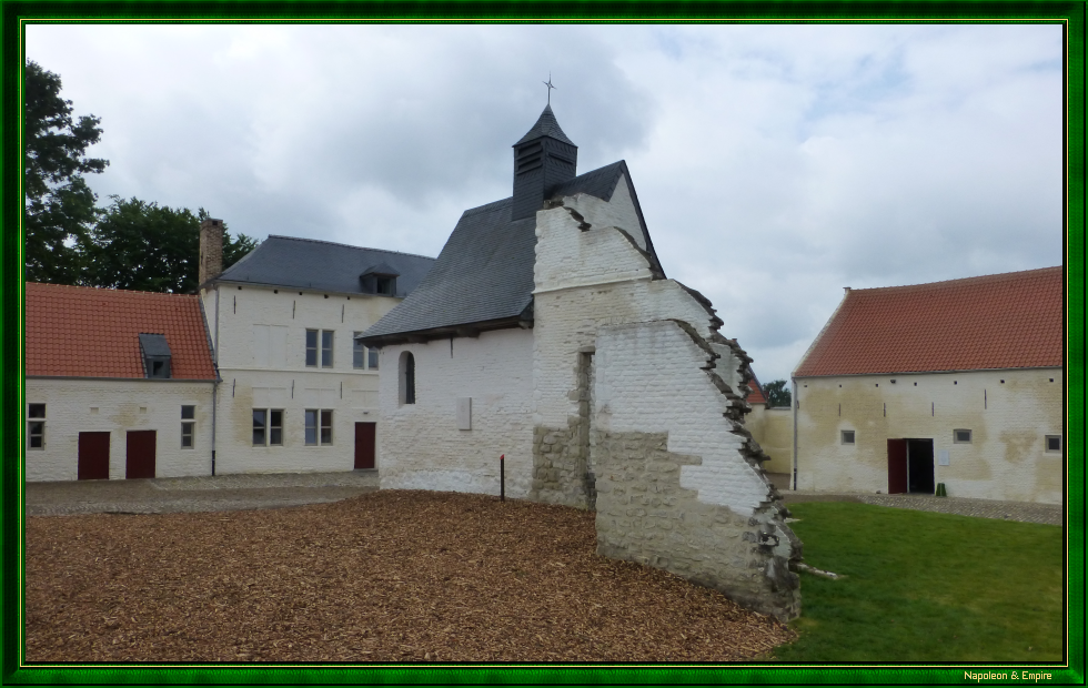 Intérieur de la ferme d'Hougoumont (vue numéro 5)