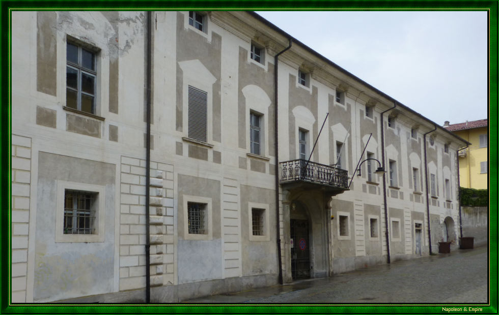 Palazzo Perrone à Ivrea