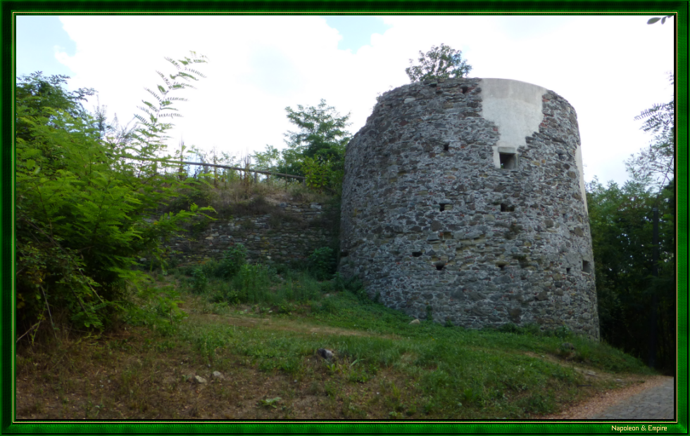 Ruins of the castle of Dego in Cua