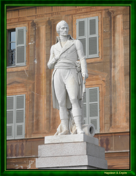 Statue de Napoléon Bonaparte à Spinetta Marengo