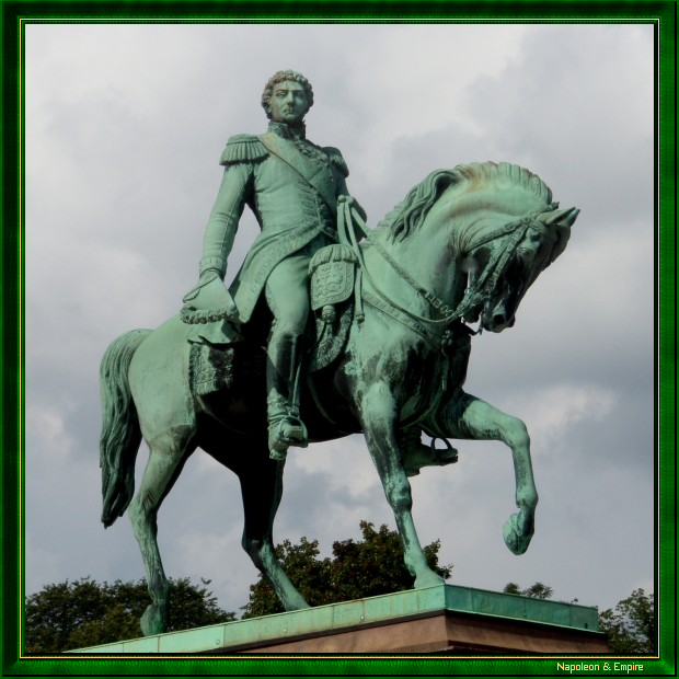 Statue équestre du roi Charles XIV Jean à Oslo