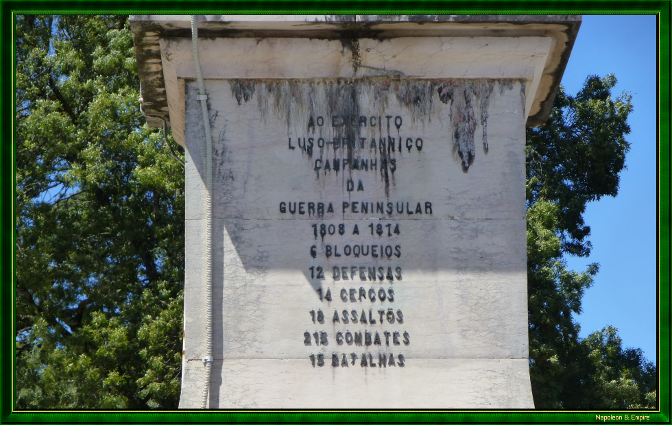 Buçaco : texte au monument commémoratif